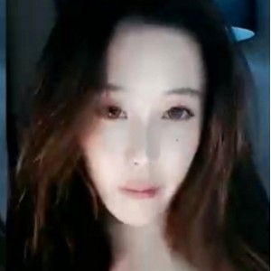 虎牙小虾虾两弹最新合集21V115G，精彩直播收藏