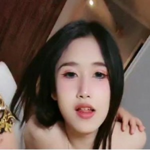 小三自拍合集2V2.1G，夫妻秀结婚证，实锤真实大方