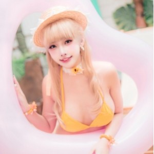 慕慕Momo作品合集火辣版30套47.21GB个人平台