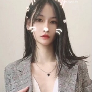 楽児深夜福利合集48V8.4G蜜桃臀珍藏版