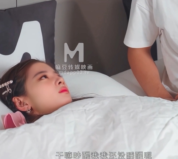 推特刘亦菲换脸28G奶白25部