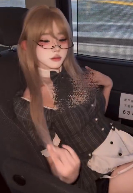 抖音超勾人12w热舞摇68v35p114m火辣带劲