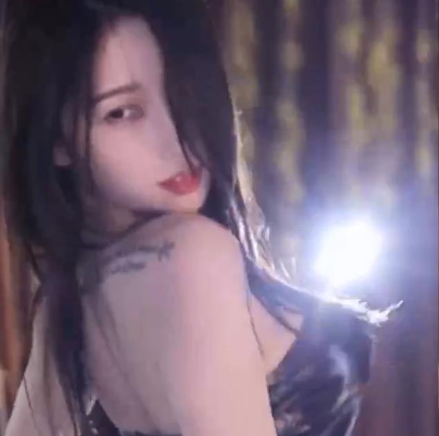 虎牙正恒韵子林软软双人热舞28V4G上阵